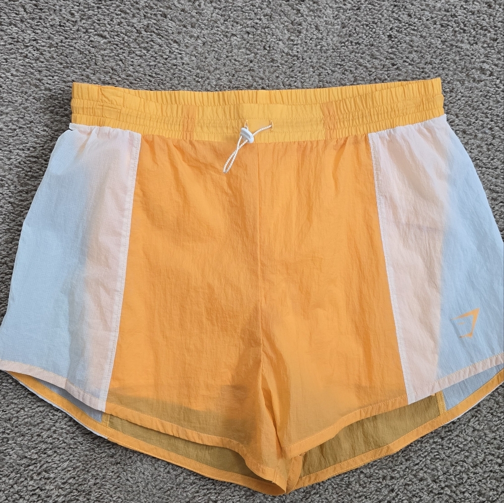 Gymshark Pulse 2-in-1 Women's Athletic Shorts Sz Medium NWOT